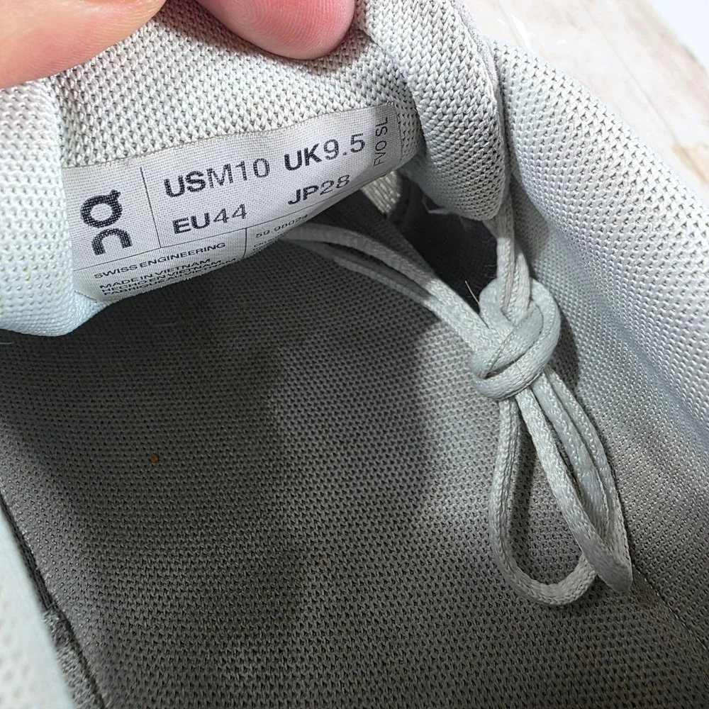 On Cloud X Mens Running Shoes Grey Low Top Sneakers 59.98024 US 10